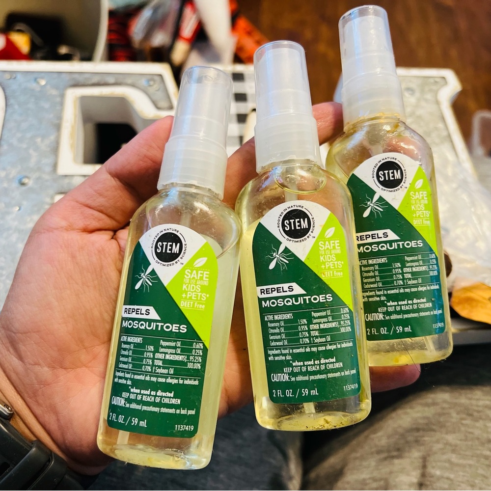 Stem Green Mosquito Repellent Spray